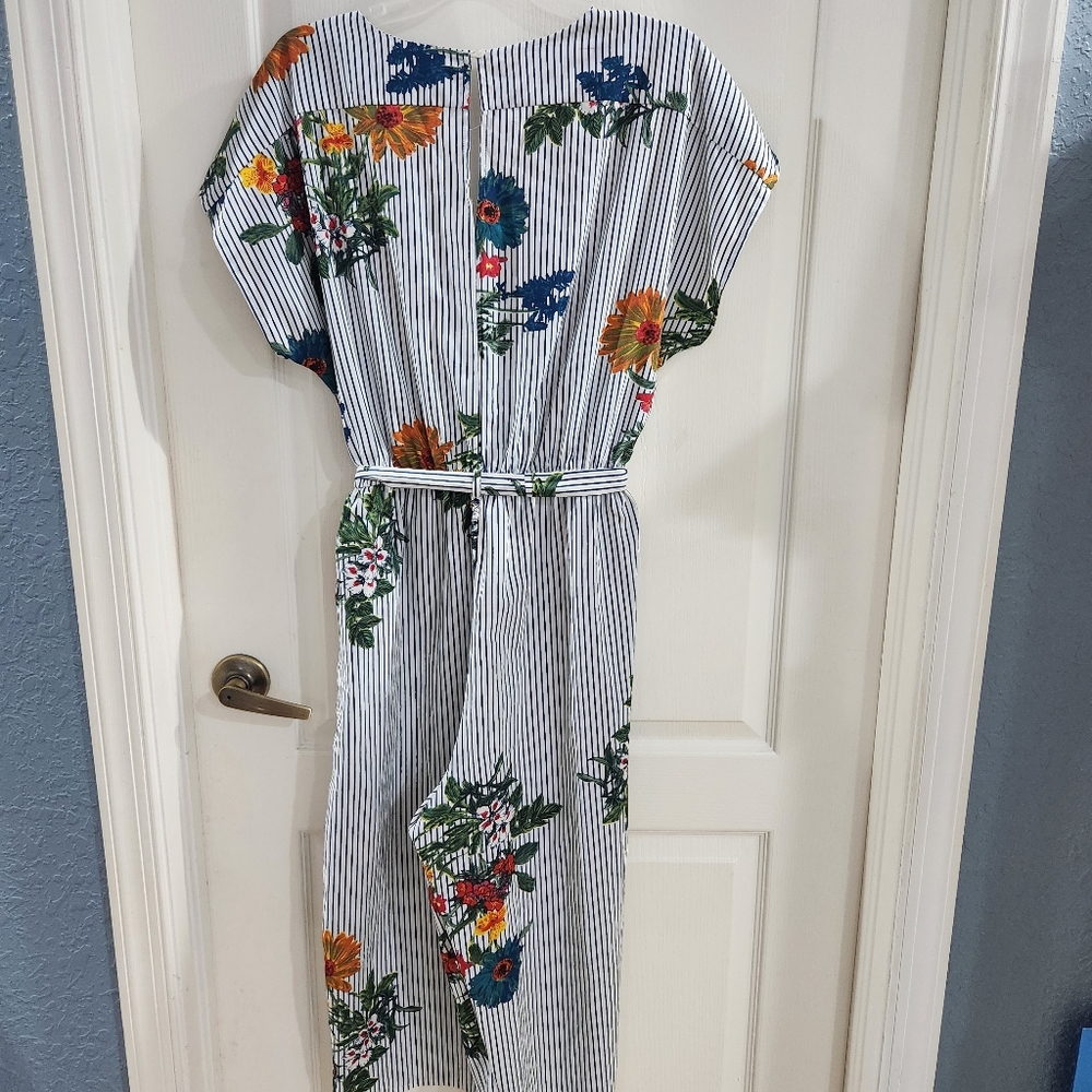 Romper - Picture 2 of 5